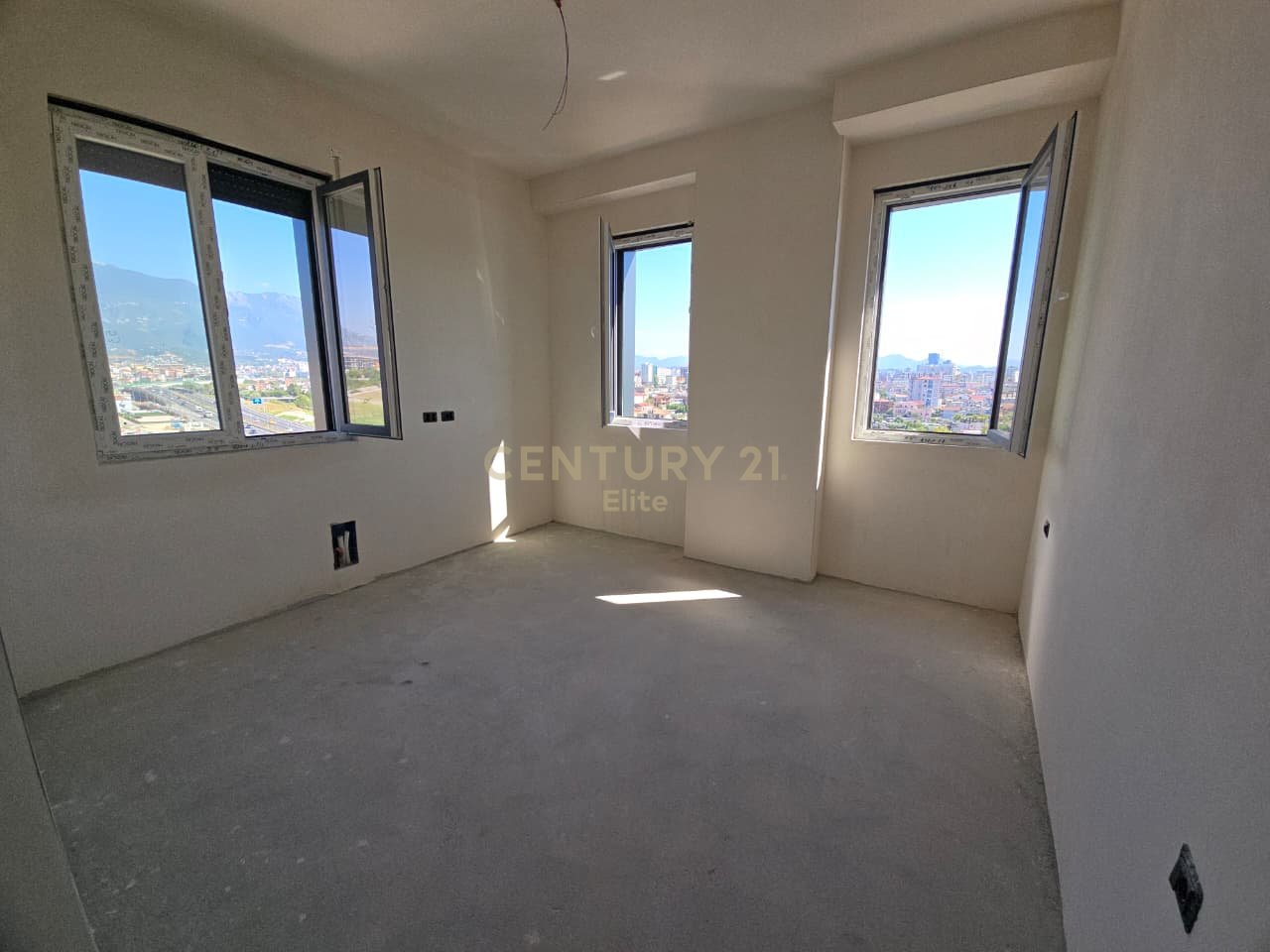 Apartament OKAZION ne Shtije 1+1 ne Rezidencen Hallaci, Paskuqan!