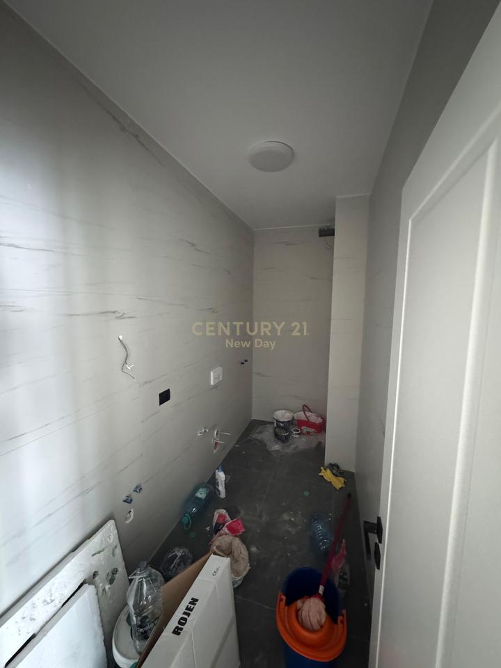 Shitet Apartament 1+1 Rezidenca "Liburna".