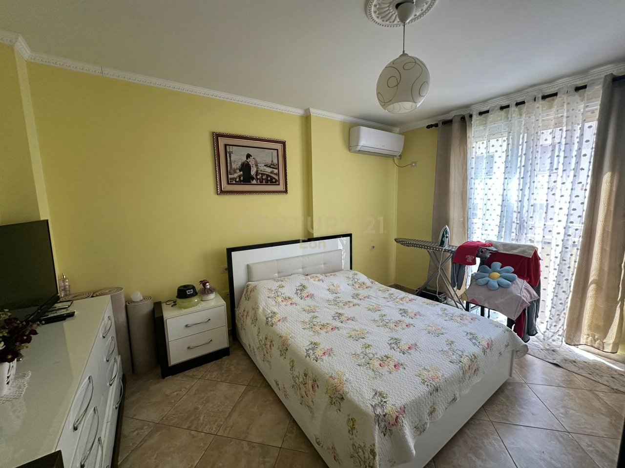 APARTMENT 2+1 FOR SALE SEA VIEW 20m FROM THE SEA, ON THE BEACH NEAR DAJLANI BRIDGE, DURRES !