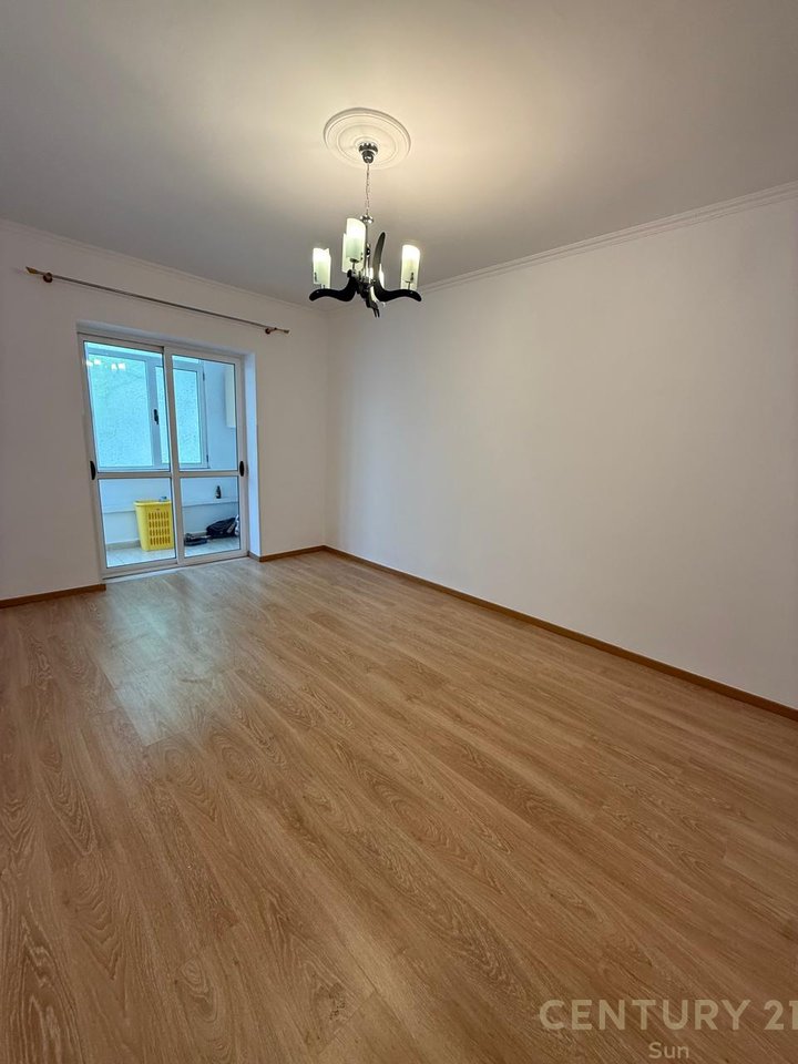 Appartamento 2+1 in affitto in via Myslym Shyri.
