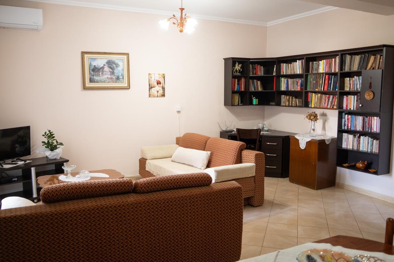 APPARTAMENTO 1+1 IN AFFITTO, IN VIA "DHIMITER KONOMI"!