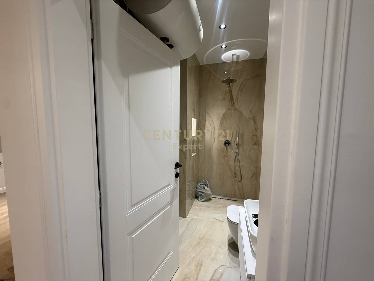 2+1+2 APARTMENT FOR RENT NEAR REPORT TV!