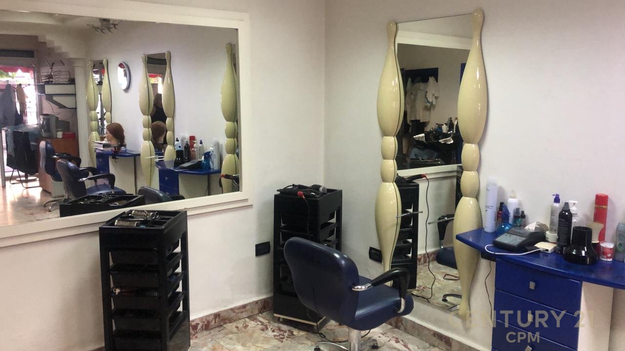 Ground floor premises for sale in the Paris Municipality, Tirana - €120,000 | 40 m²
