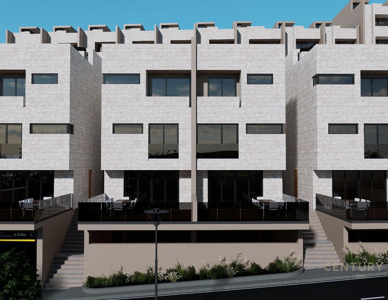 VILE ME PAMJE NGA LIQENI I FARKES NE SWAN RESIDENCE!