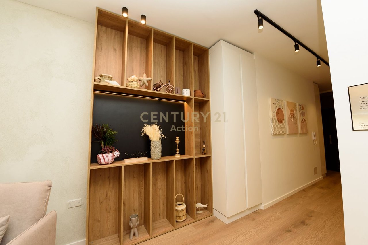 Shesim Apartament 1+1 dhe 1 Studio  në Lungomare, Vlorë  | 117 m² !