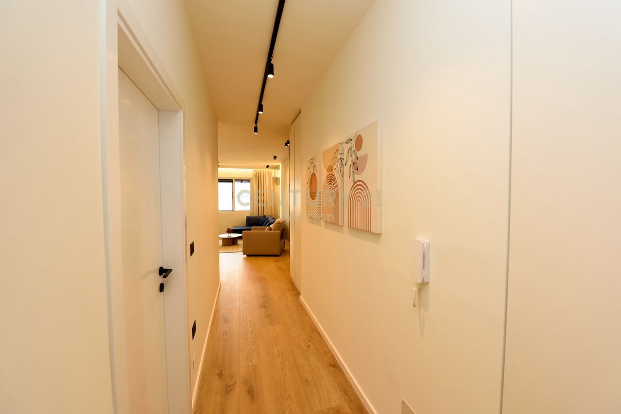 Shesim Apartament 1+1 dhe 1 Studio  në Lungomare, Vlorë  | 117 m² !
