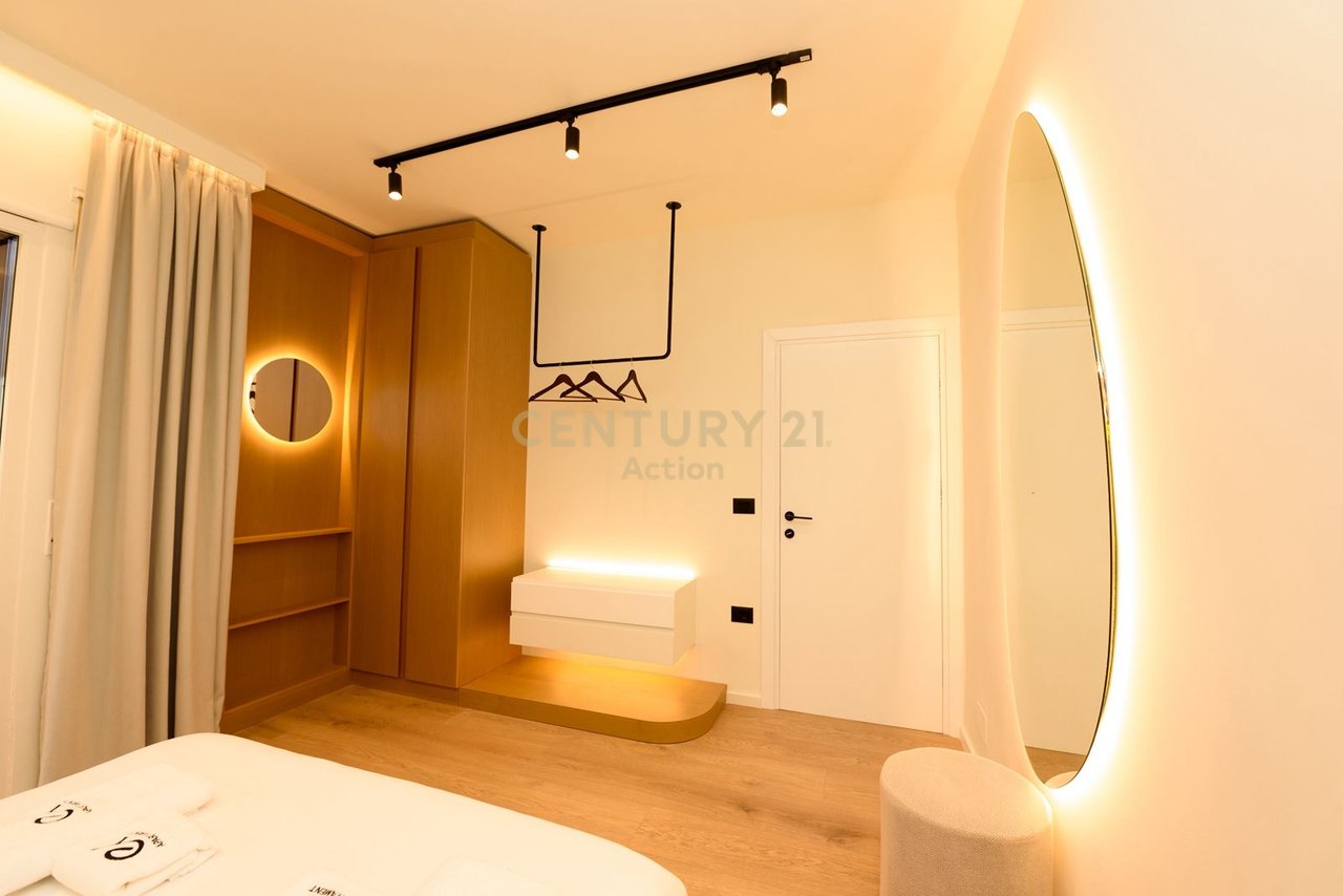 Shesim Apartament 1+1 dhe 1 Studio  në Lungomare, Vlorë  | 117 m² !