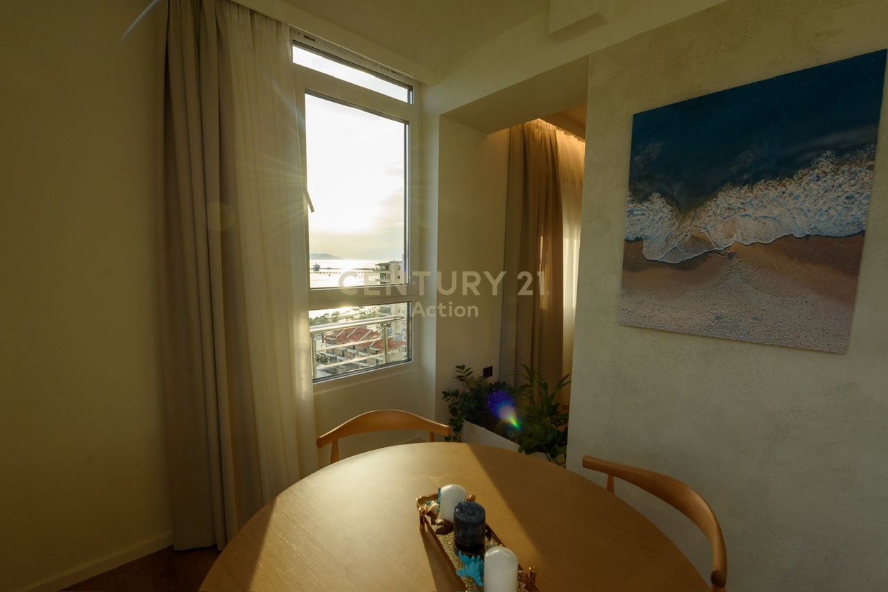 Shesim Apartament 1+1 dhe 1 Studio  në Lungomare, Vlorë  | 117 m² !