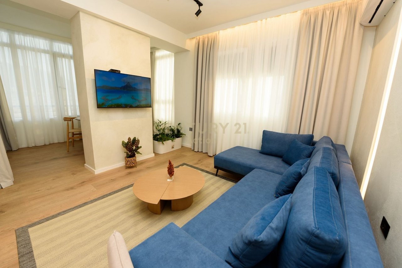 Shesim Apartament 1+1 dhe 1 Studio  në Lungomare, Vlorë  | 117 m² !