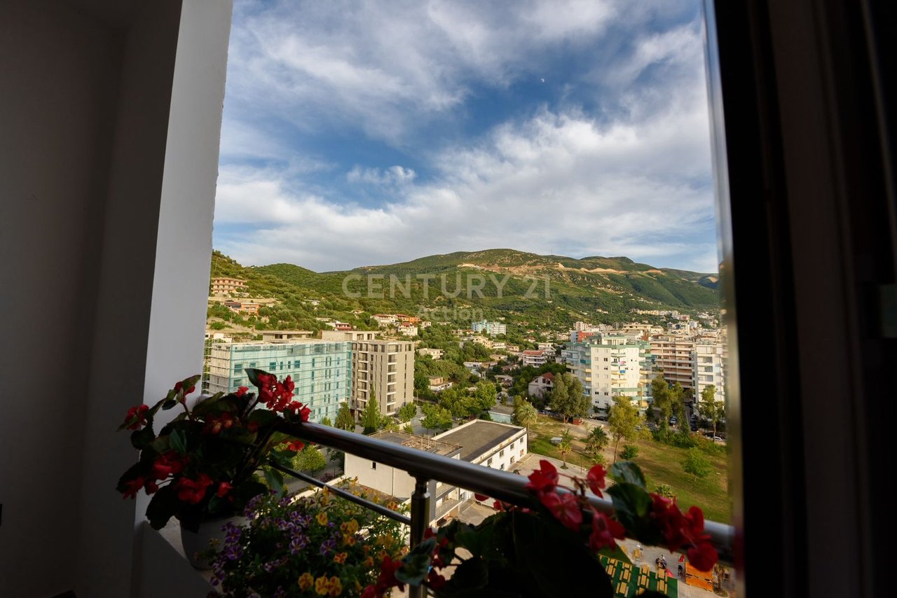 Shesim Apartament 1+1 dhe 1 Studio  në Lungomare, Vlorë  | 117 m² !