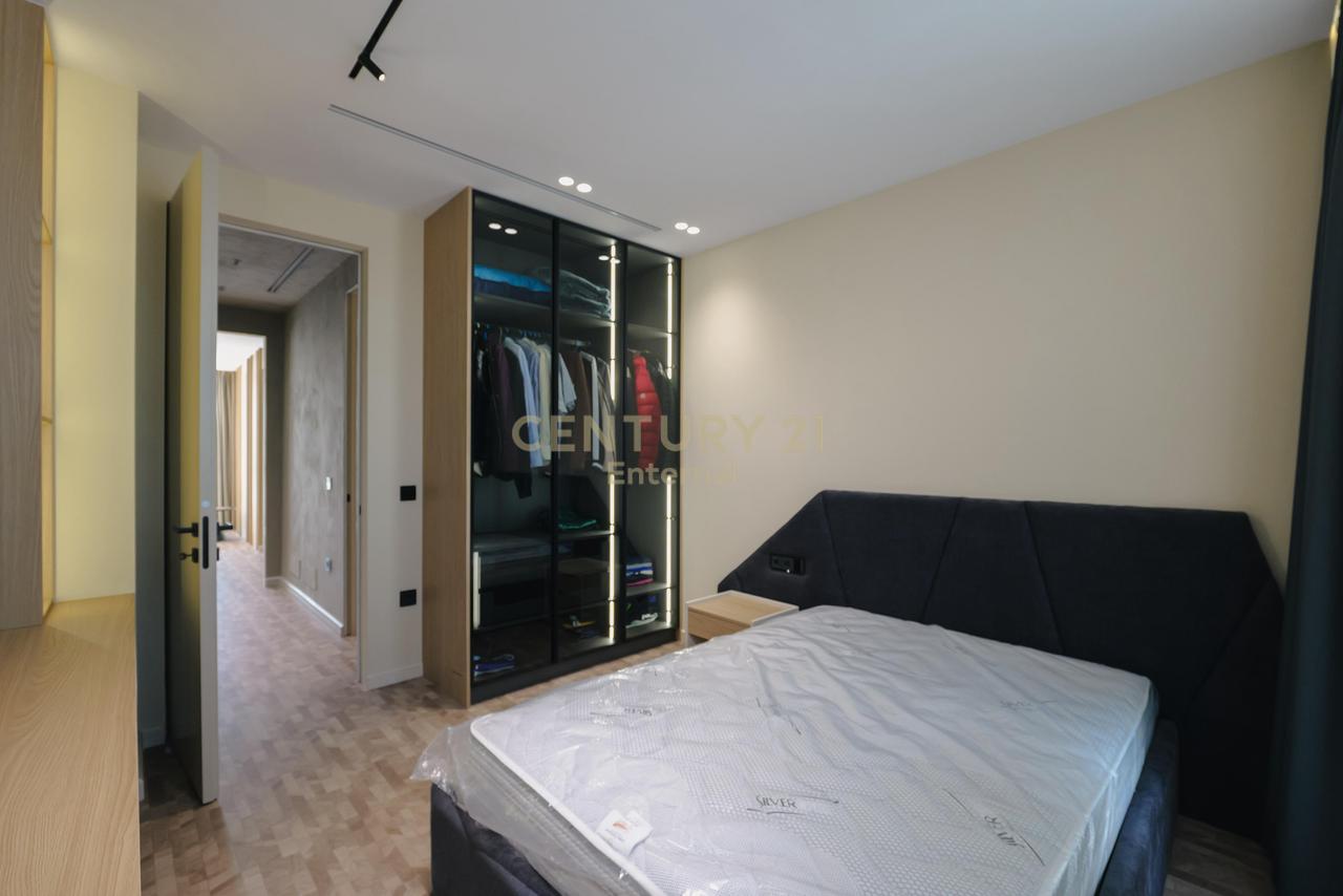 Shitet Vilë EKSKLUZIVE Orion Construction, Liqeni i Thatë