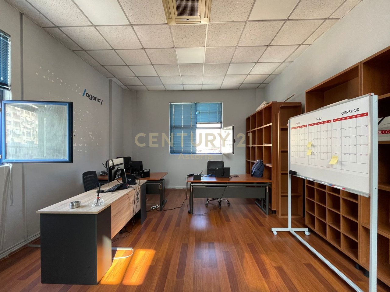 ZYRE FOR RENT, REPEAT CENTER, WILLSON SQUARE.