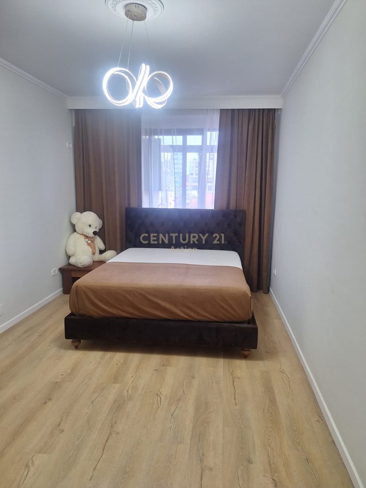 Apartament 1+1 Me Qira në Rrugën Muhamet Gjollesha, Tiranë - 600.00€ | 70 m²