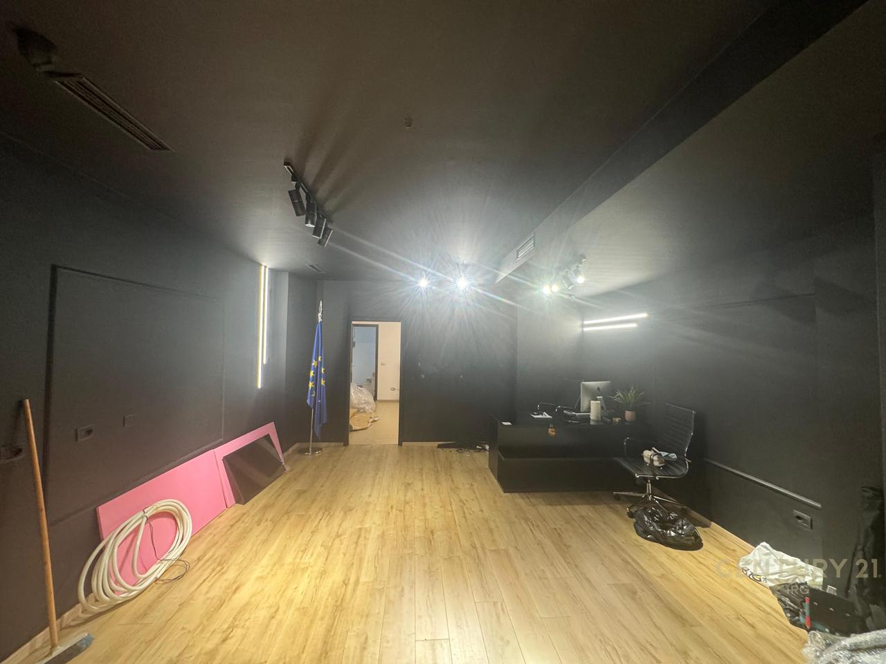 COMMERCIAL SPACE FOR SALE AT THE FORMER EXHIBITION!