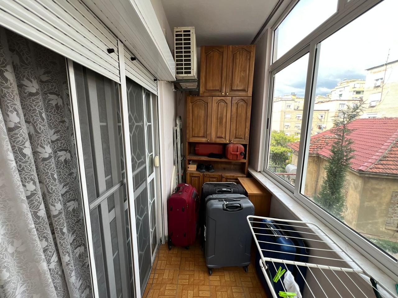 Appartamento 2+1 in affitto – Scuola di Balletto, Tirana