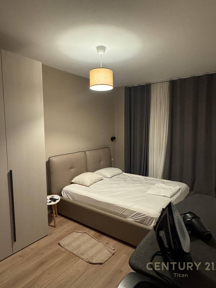 JEPET APARTAMENT 2+1+Post Parkimi PER QIRA TEK UNIVERS CITY!