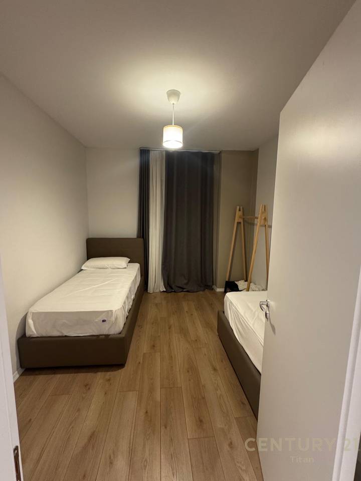 JEPET APARTAMENT 2+1+Post Parkimi PER QIRA TEK UNIVERS CITY!