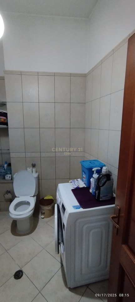 Jepet me qira apartament 1+1 tek PALLATET AGIMI.