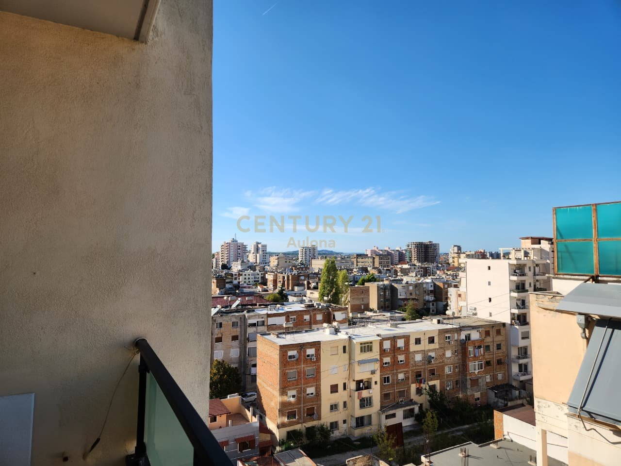 Apartament 2+1 me Qira pranë Bulevardit Kryesor, Vlorë