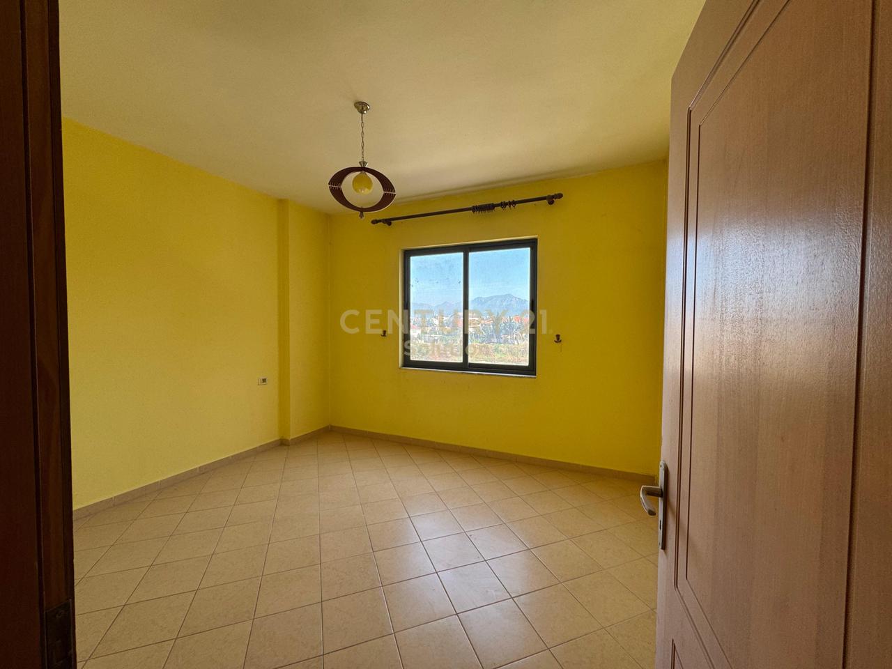 FOR RENT 1+1 IN LAPRAKE!