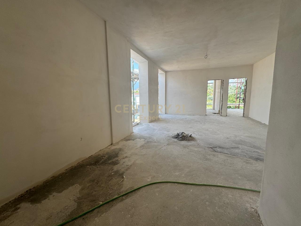 Shesim apartament 2+1+2+ depo te Lake Diamond Residence