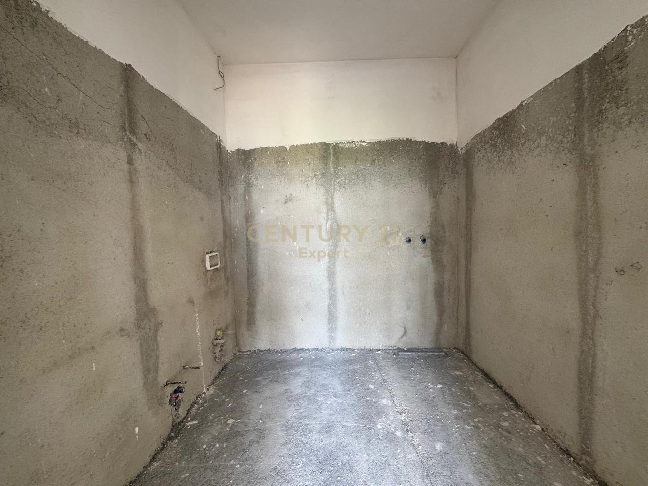 Shesim apartament 2+1+2+ depo te Lake Diamond Residence