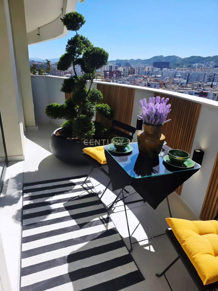SHESIM  APARTAMENT 1+1 NE VASIL SHANTO !