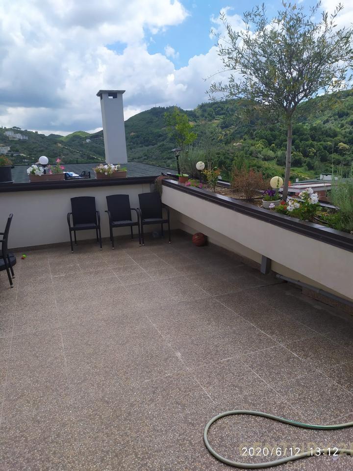 SHITET PENTHOUSE 2+1+ POST PARKIMI PRANE LIQENIT TE THATE