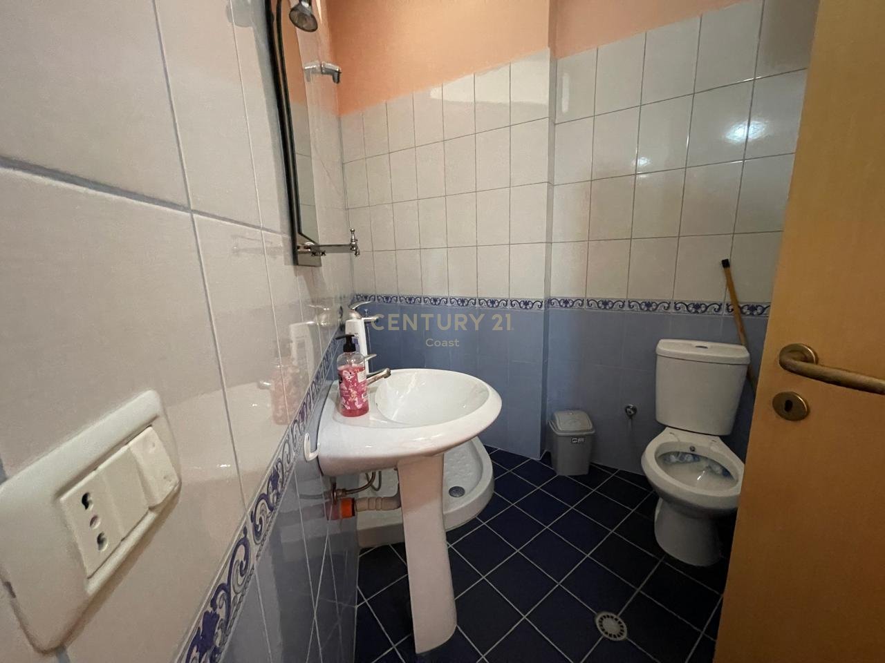 APARTMENT FOR SALE IN ORIKUM, VLORE!!!