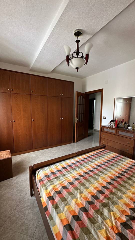 APARTMENT FOR RENT 90 M² – VIEW OF THE LAKE AND STADIUM