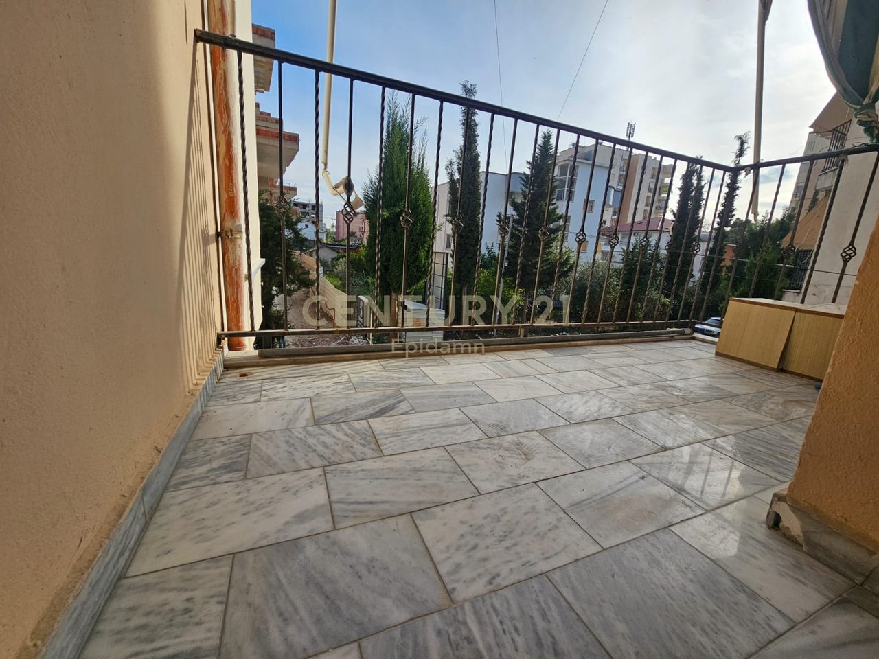 APPARTAMENTO 2+1 IN VENDITA A SHPIRAGU, GOLEM!!