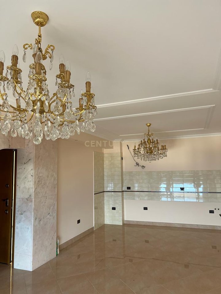 SHESIM 2 APARTAMENTE 1+1 NE SARANDE !!