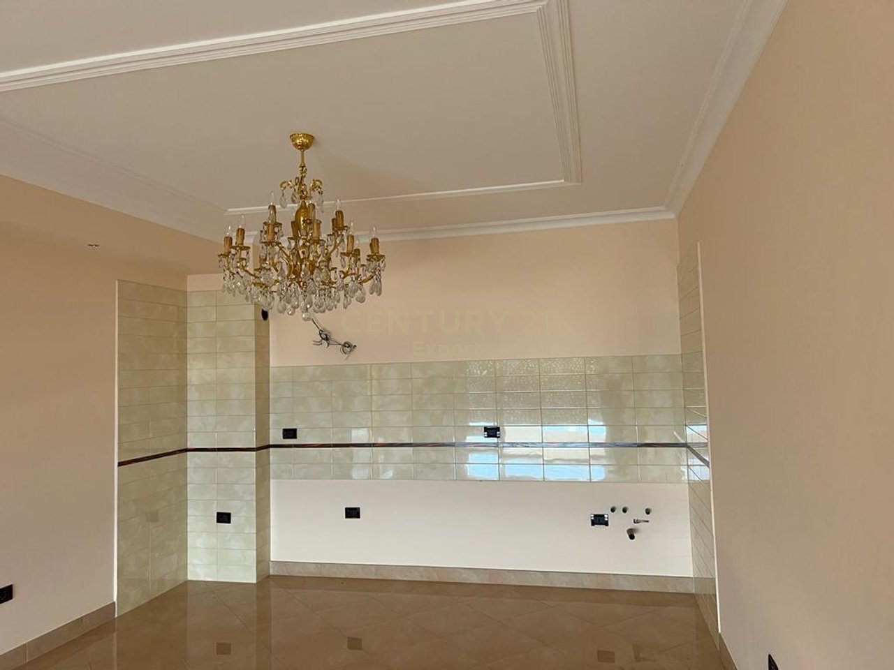 SHESIM 2 APARTAMENTE 1+1 NE SARANDE !!