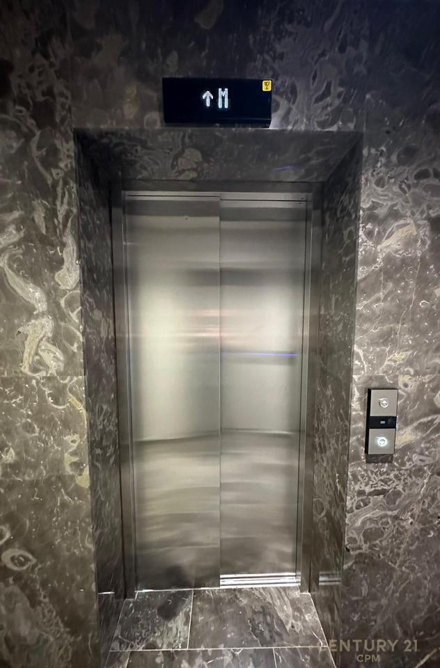 1+1 APARTMENT FOR OFFICE RENT AT GOLDEN TOWER RESIDENCE!