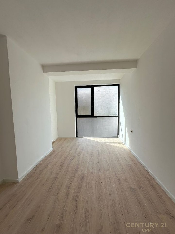 1+1 APARTMENT FOR OFFICE RENT AT GOLDEN TOWER RESIDENCE!