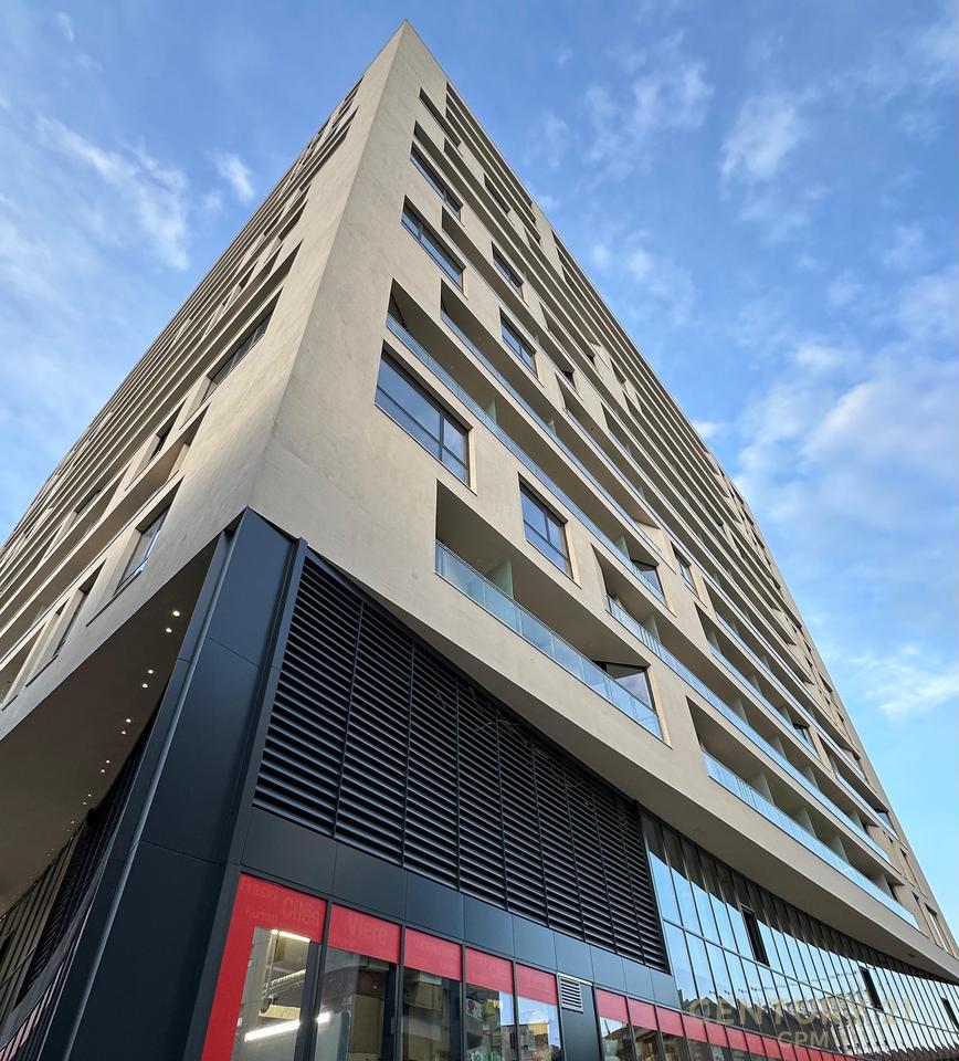 1+1 APARTMENT FOR OFFICE RENT AT GOLDEN TOWER RESIDENCE!