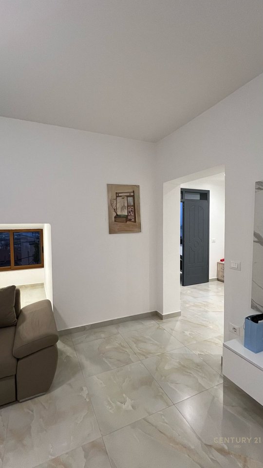 VILE NEAR VENUE CLUB!