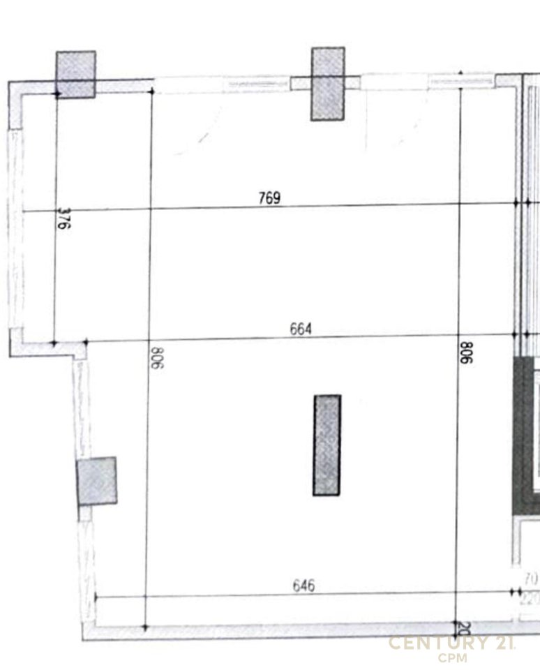 Commercial Space for Rent – Between Hoxha Tahsim Street and Qemal Stafa Street