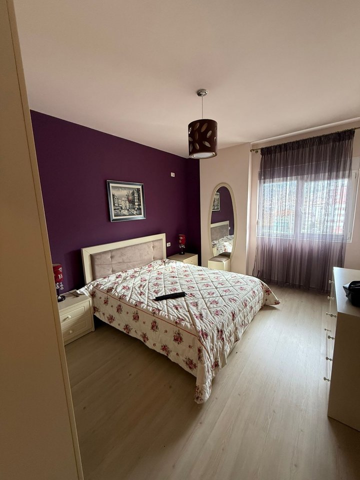 Shitet Apartament 2+1 – Pranë Hotel Pogradeci, Pogradec