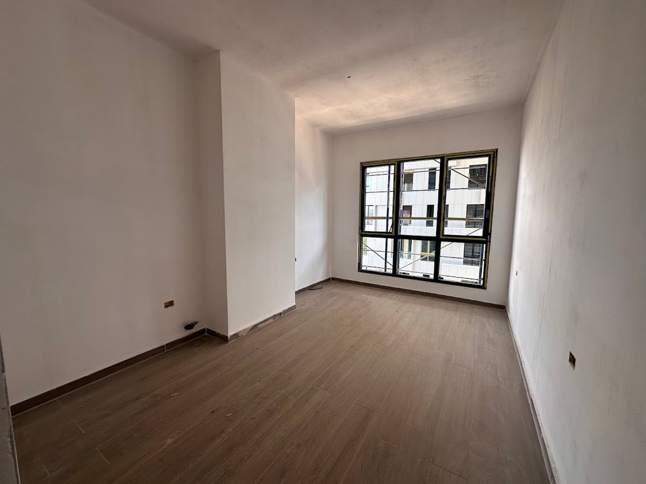 IN VENDITA APPARTAMENTO 2+1 A ARLIS SQUARE 21!