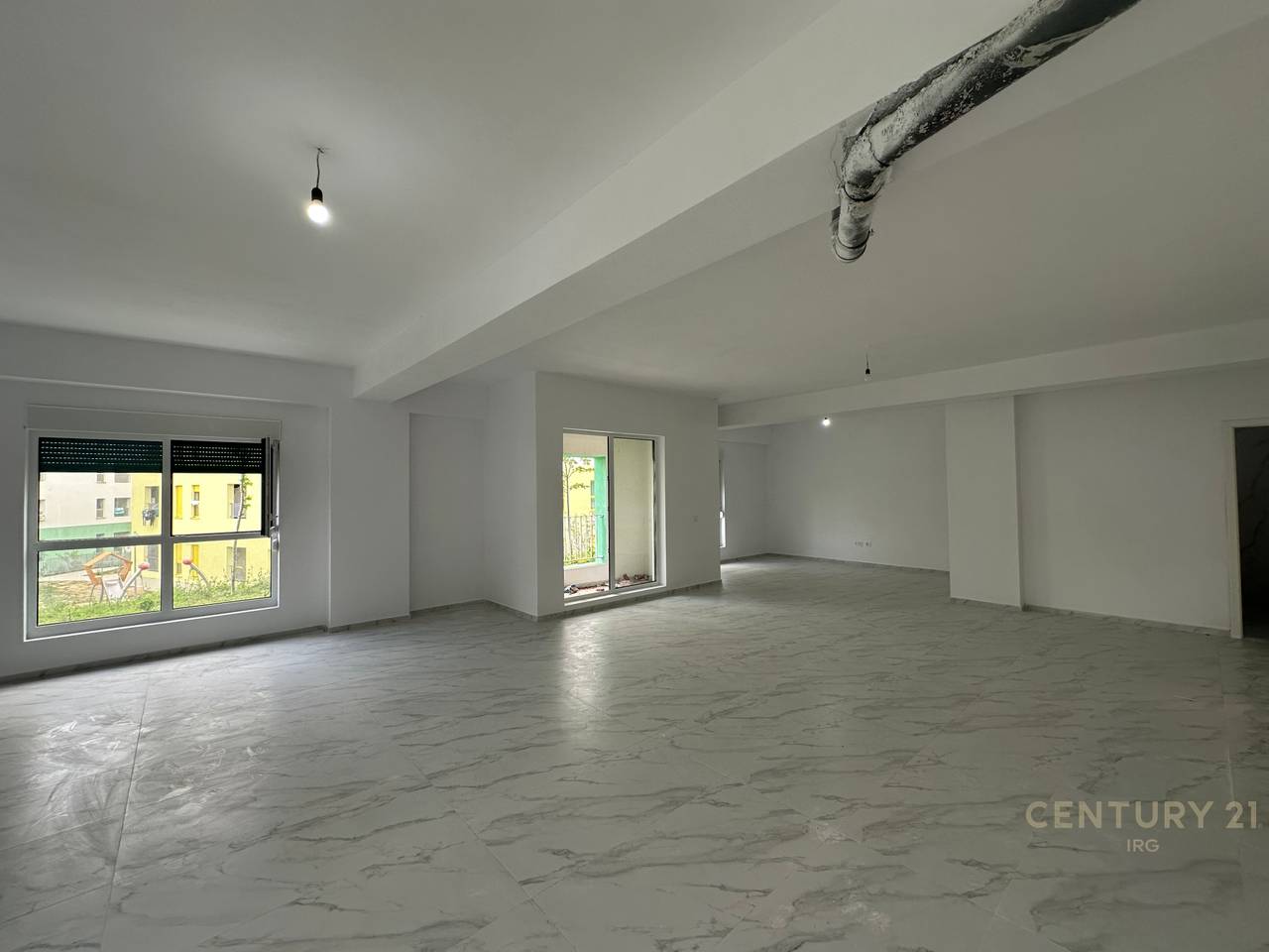 Spazio Commerciale in Affitto presso Kaimi Residence!