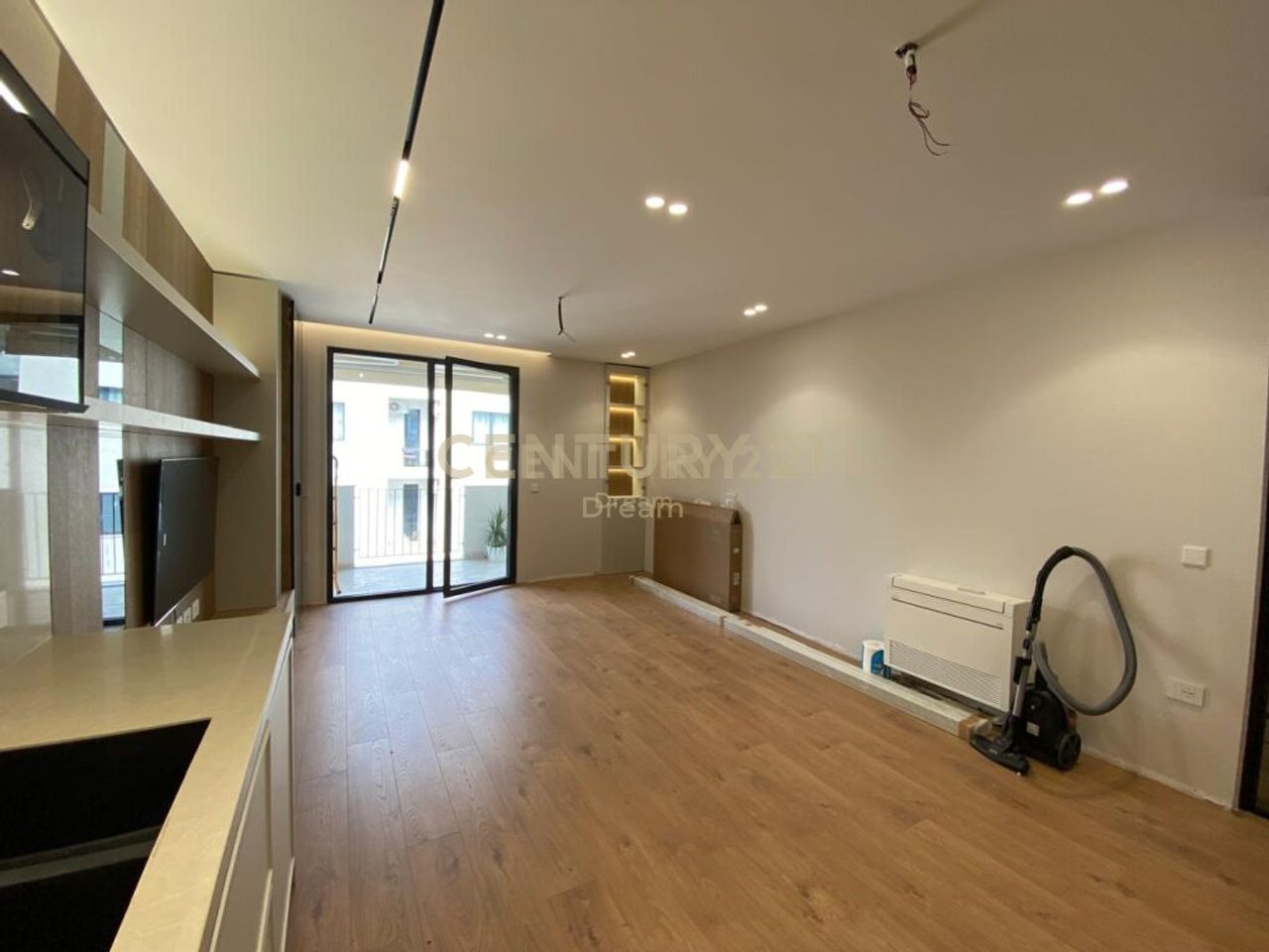 APARTAMENT 2+1+2 NE SHITJE PRANE ''VET HOSPITAL''