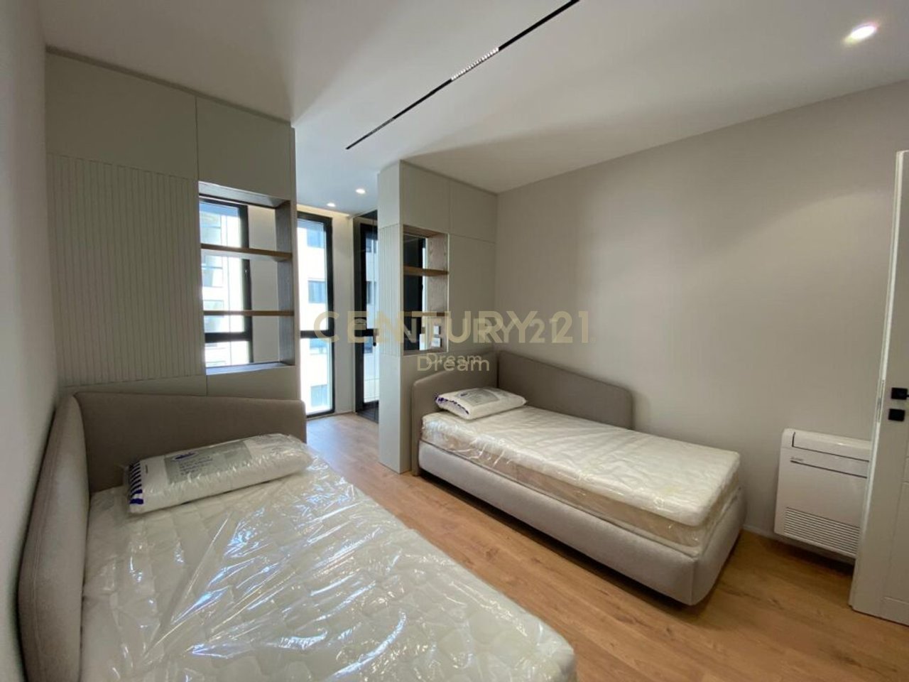 APARTAMENT 2+1+2 NE SHITJE PRANE ''VET HOSPITAL''