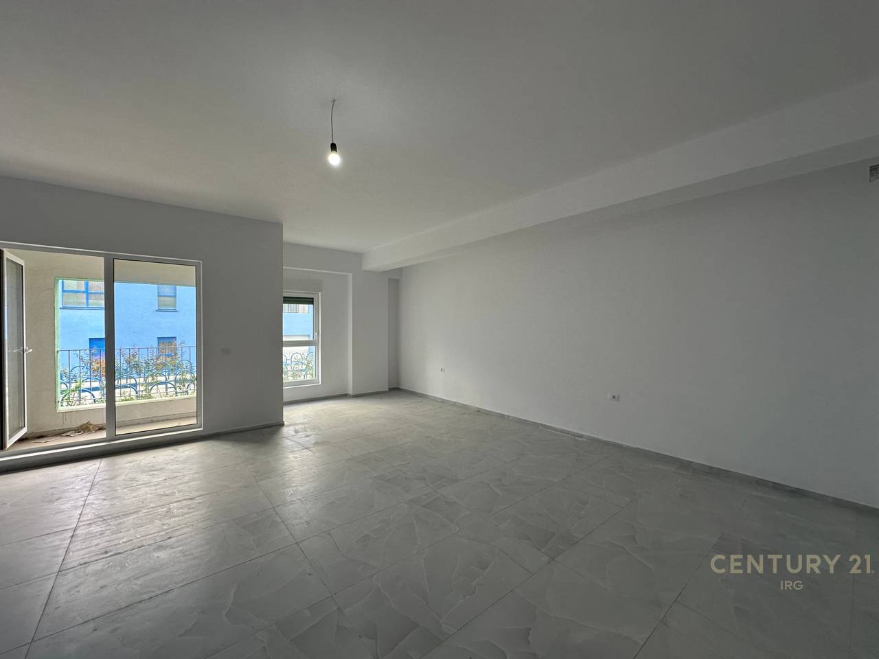 Ambient Komercial për Qira – Rezidenca Kaimi!