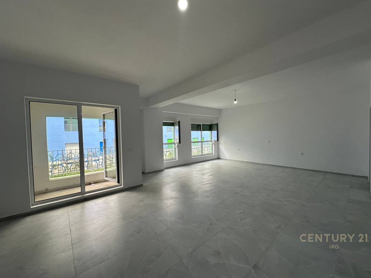 Spazio Commerciale in Affitto – Residenza Kaimi!