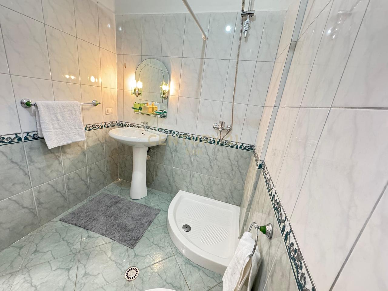 SHITET APARTAMENT 2+1PRANE DETIT NE PLAZH ILIRIA, DURRES !