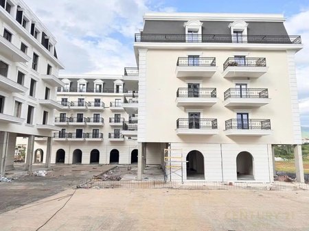 SINGLE RESIDENCE "PORTA E RE" GARSONIERE FOR SALE