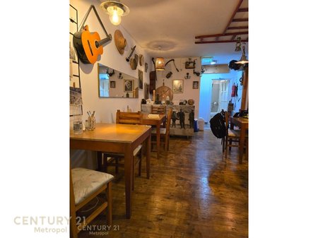 Bar / Restorant per qira në Vasil Shanto!