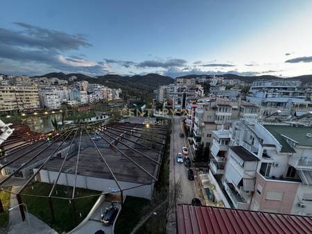 Apartament 2+1 Me Qira tek Kopshti Botanik Zoologjik !!!