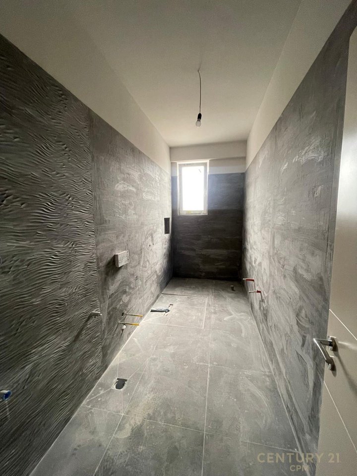 APPARTAMENTO 3+1+2 IN VENDITA A PARIS COMMUNE, BEGA07